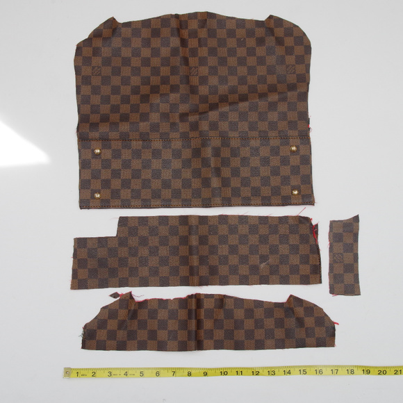 lv canvas material